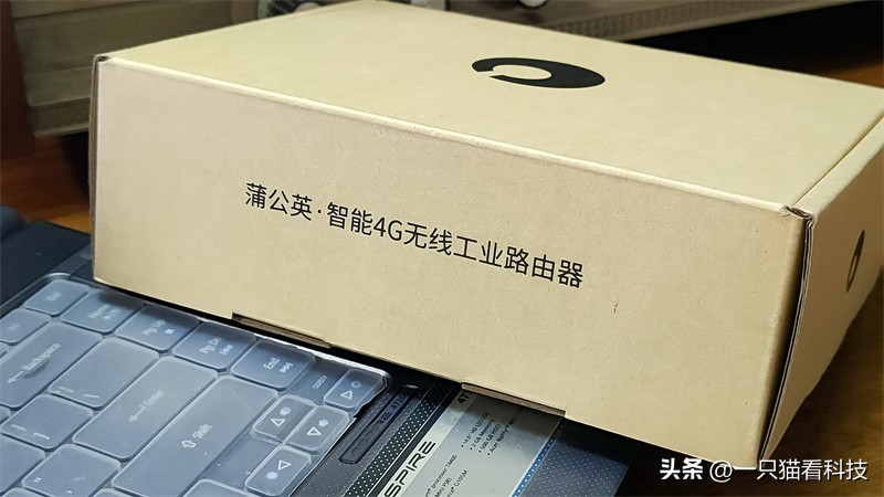 蒲公英r300s是多大的路由器,蒲公英r30s路由器