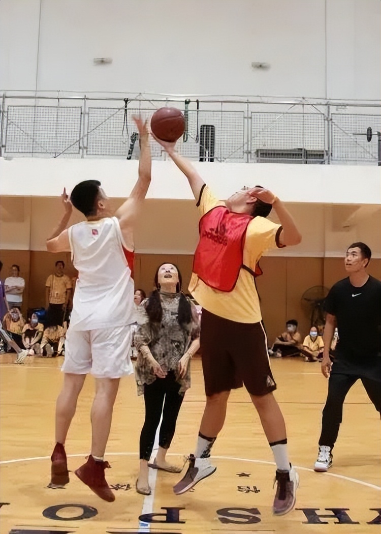 带你看看高端大气的学校,带你认识清华