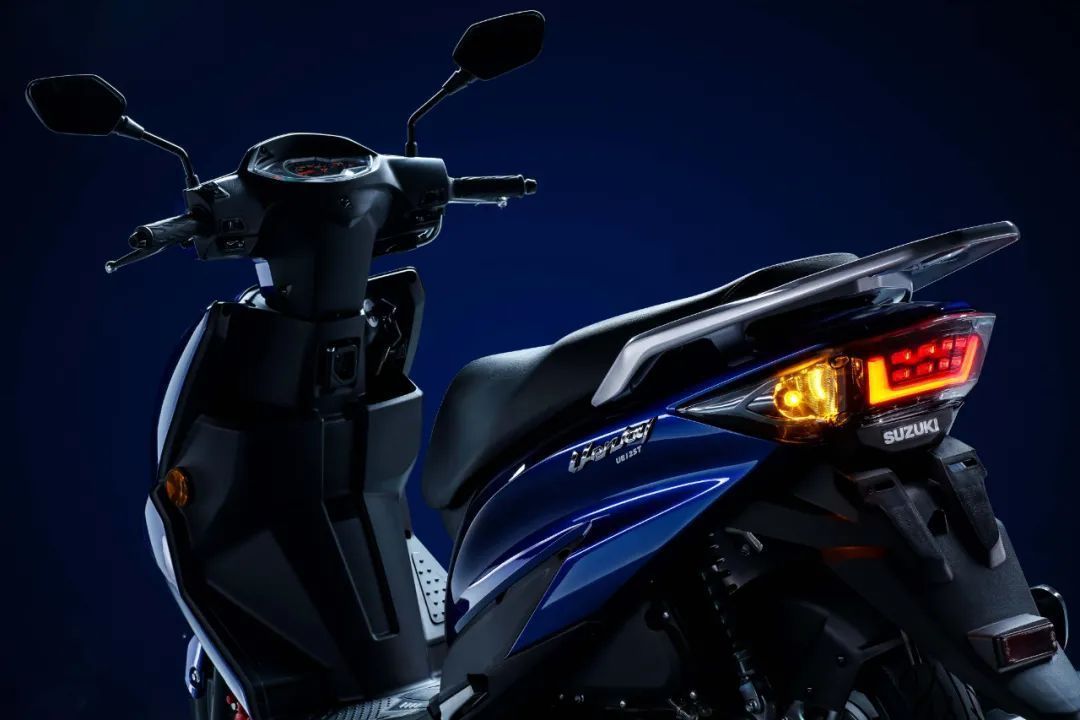 铃木ue125济南落地多少钱,ue125铃木2023款济南哪个店便宜