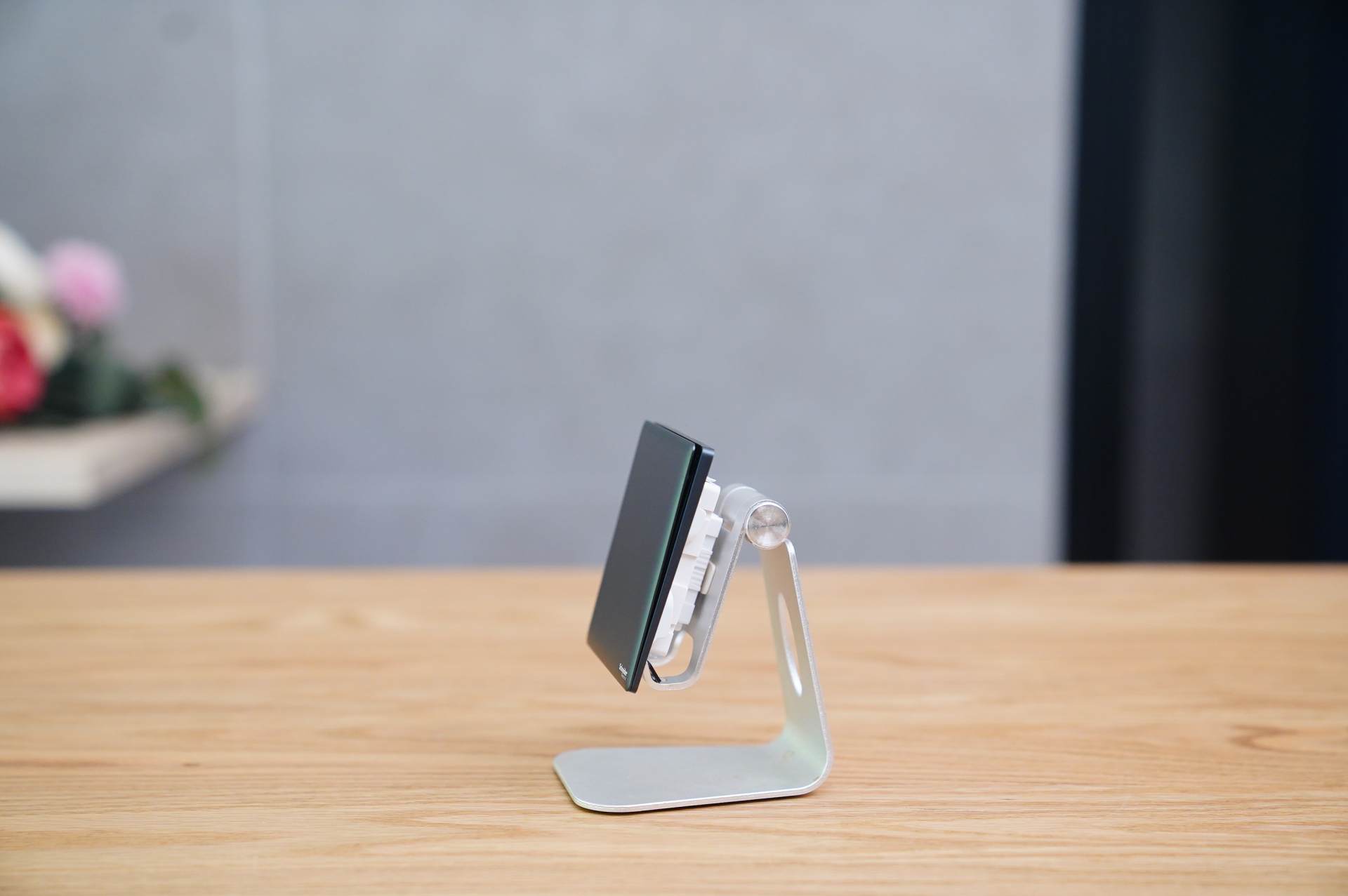 多层插座怎么拆,开关插座简装布置