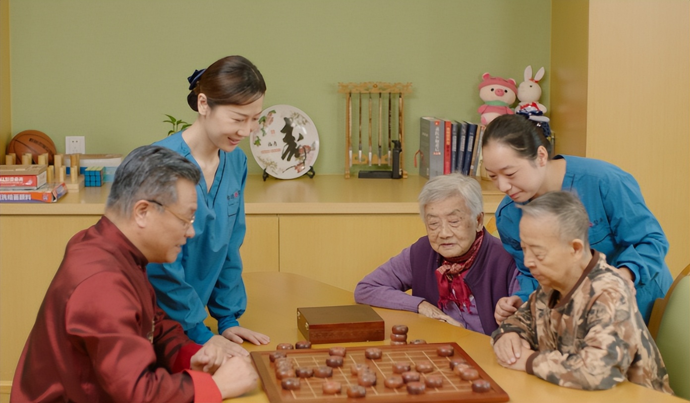 英国的养老制度运作方式,英国养老政策的优势和劣势