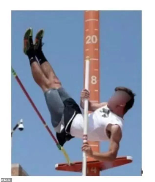 花4300万“买”进斯坦福，豪掷千金买学上的主谋终于被判了！