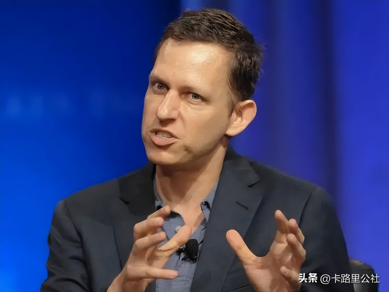 堪比chatgpt的人工智能,比chatgpt更能写论文的软件