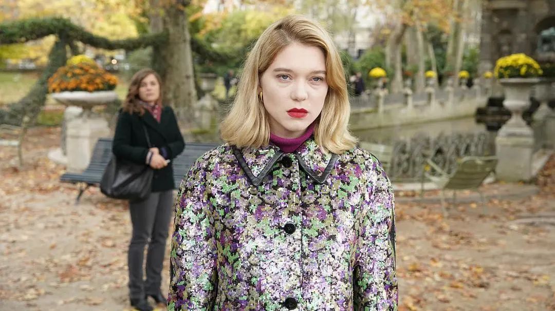 春天穿粉色到底有多好看呢,这个冬季穿粉色会让你惊艳动人