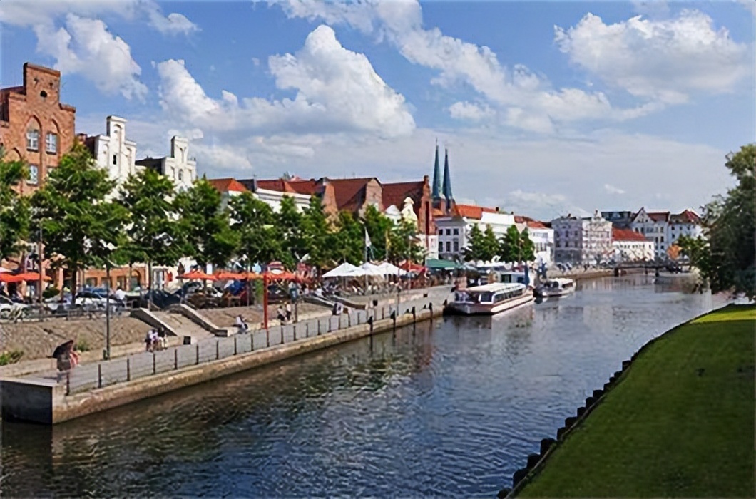 德国工作签证移民最详细流程,德国父母团聚移民新政策