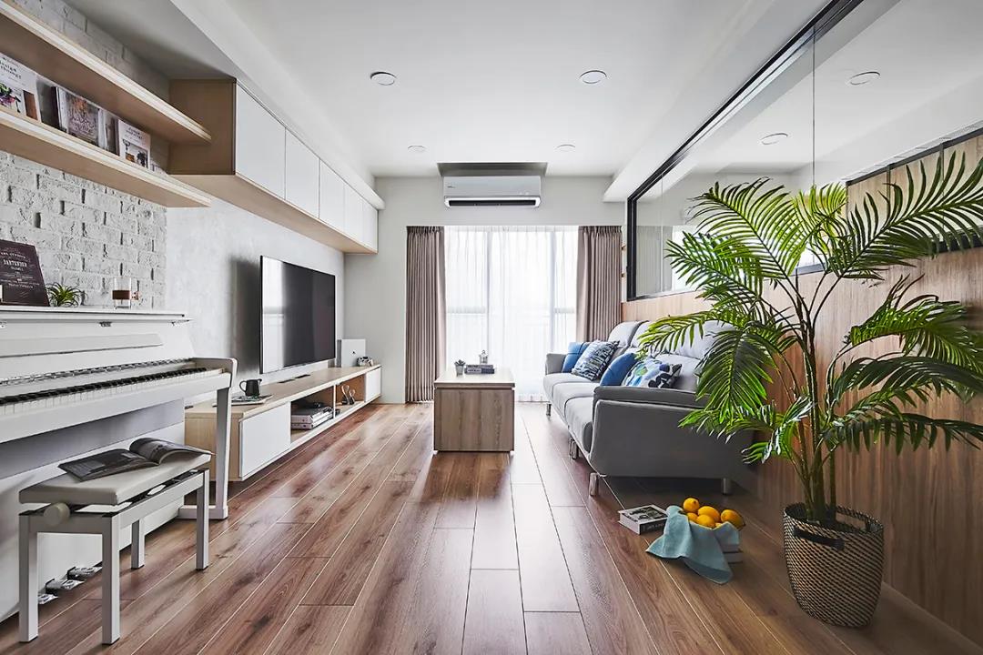 玻璃隔断在家居设计中的运用,半墙玻璃隔断好看又实用