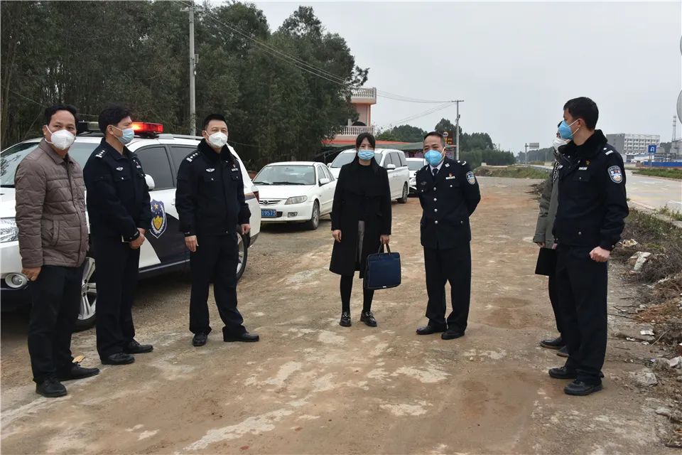 刘振兴率市春运办第三检查组到铁山港检查指导春运工作