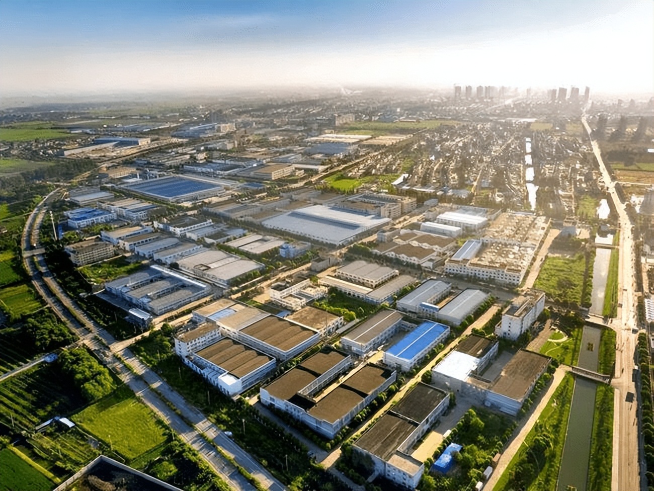 产业园区企业化运营管理模式方案,产业园区招商运营模式