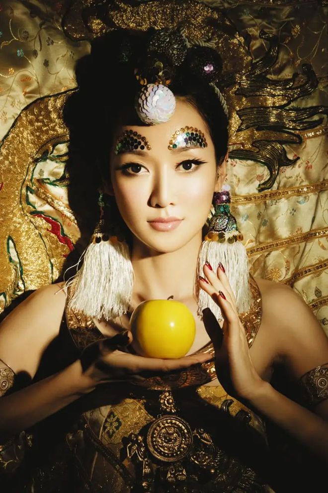 萨顶顶周鹏专辑,萨顶顶周鹏唱腔