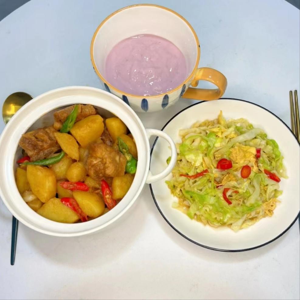 95后小伙一天三餐,95后小伙每天2元吃饭