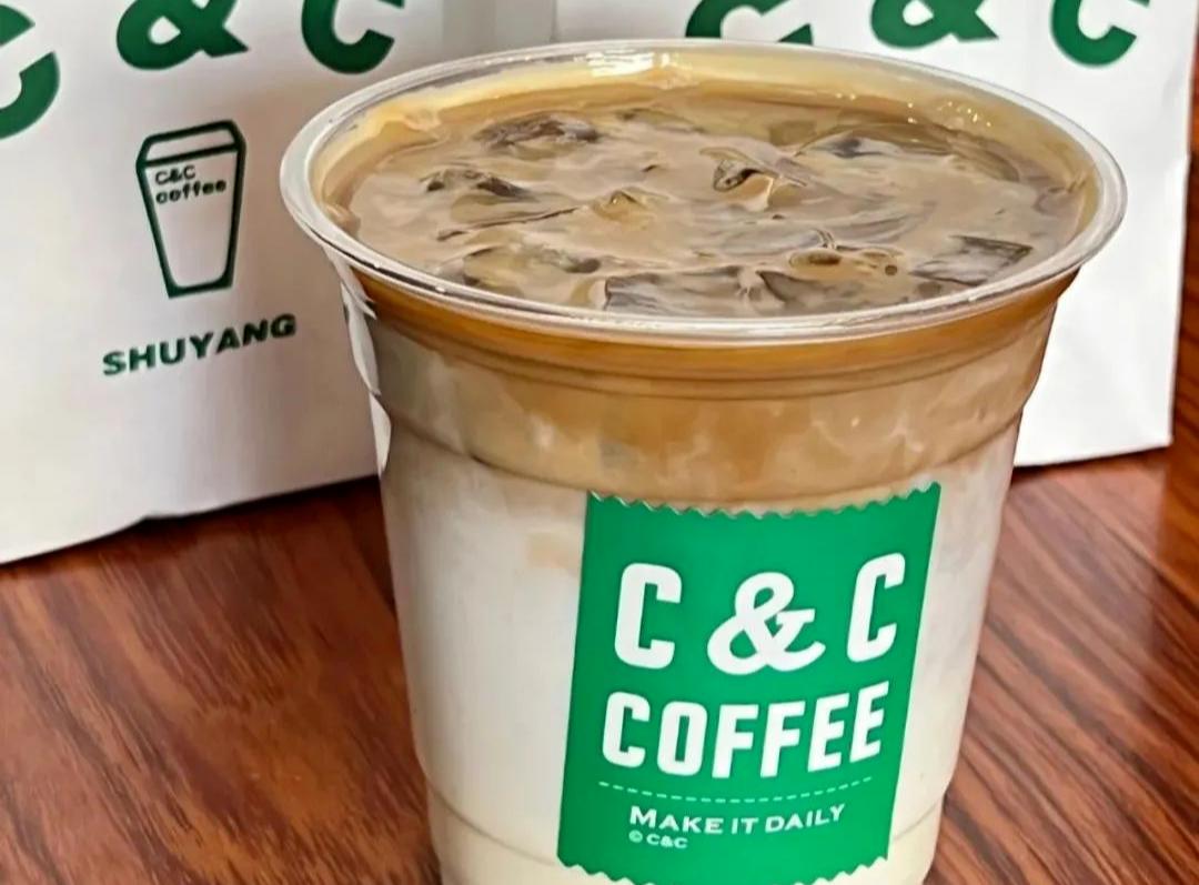 星巴克咖啡店vs瑞幸咖啡店,除了星巴克和瑞幸还有哪个咖啡店