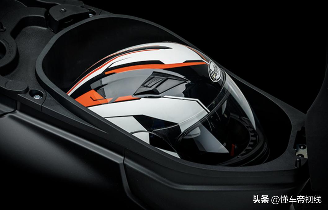 豪爵ufd125驾驶感受,豪爵ufd125尾箱版