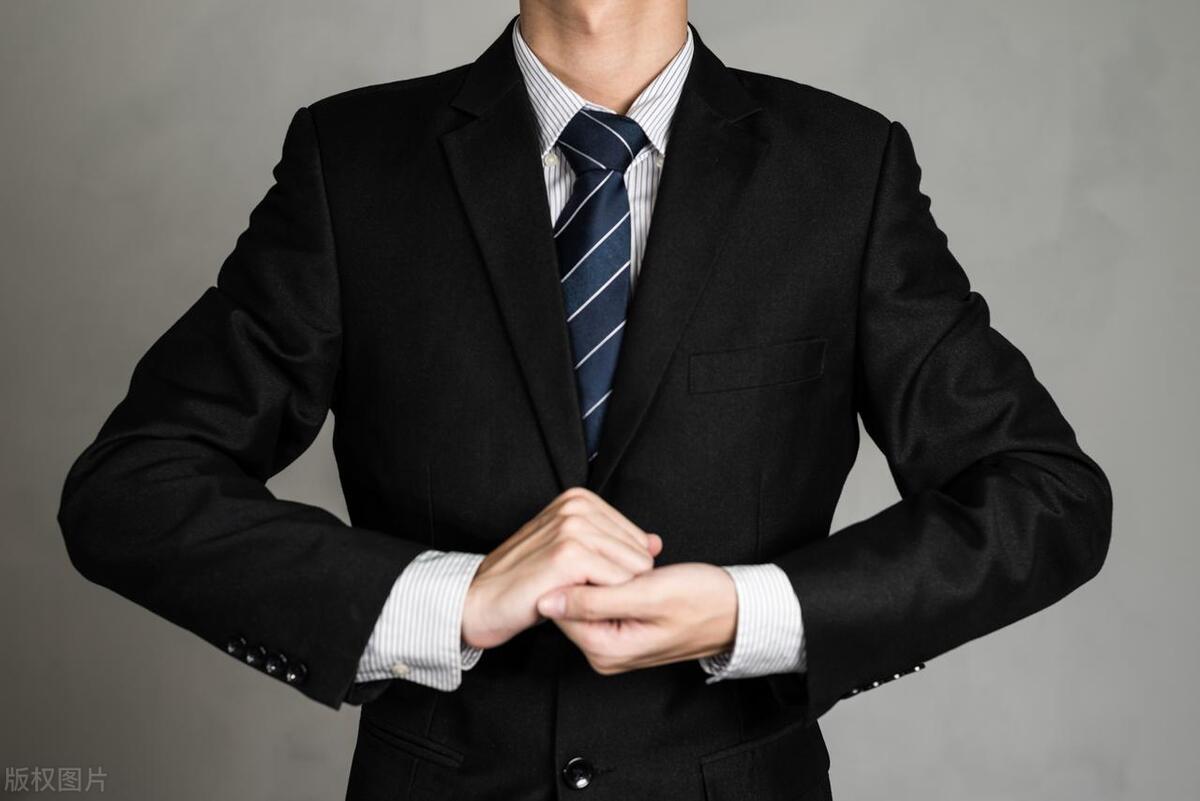 证件照拍照换装,证件照没有正装