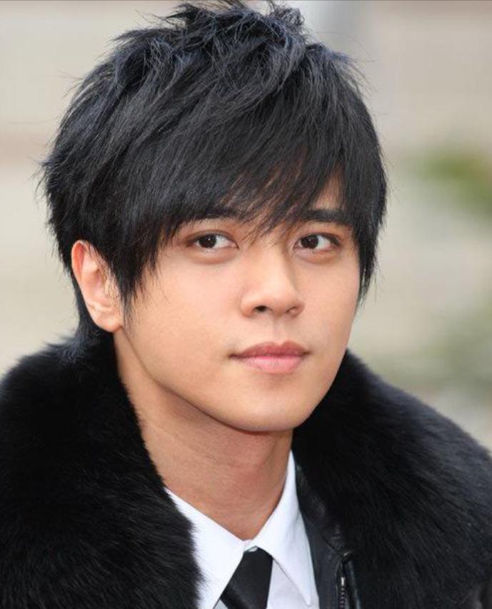 罗志祥穿女装泰国街头,罗志祥在泰国穿女装