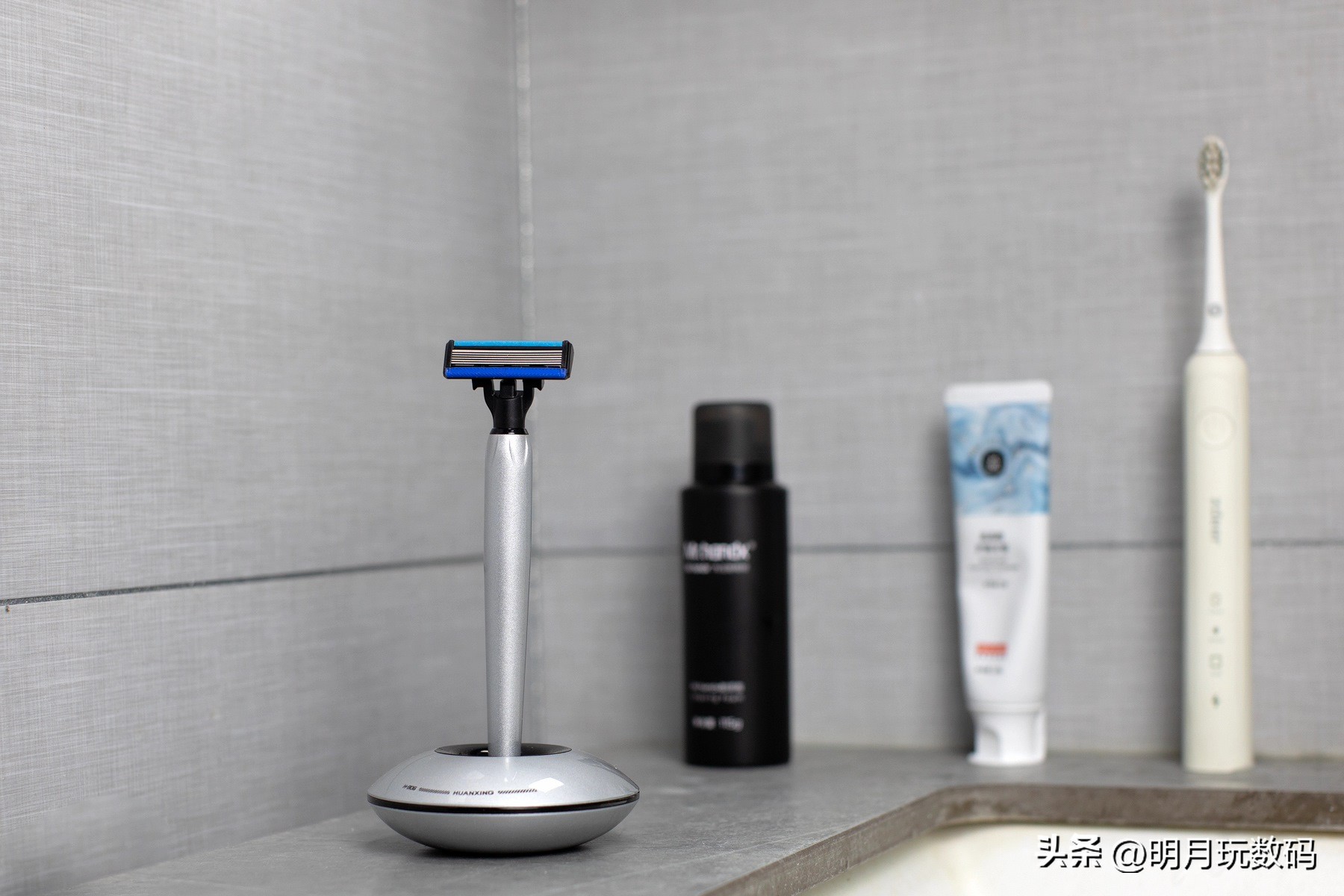 小飞碟剃须刀好用嘛,小飞碟剃须刀哪种好用