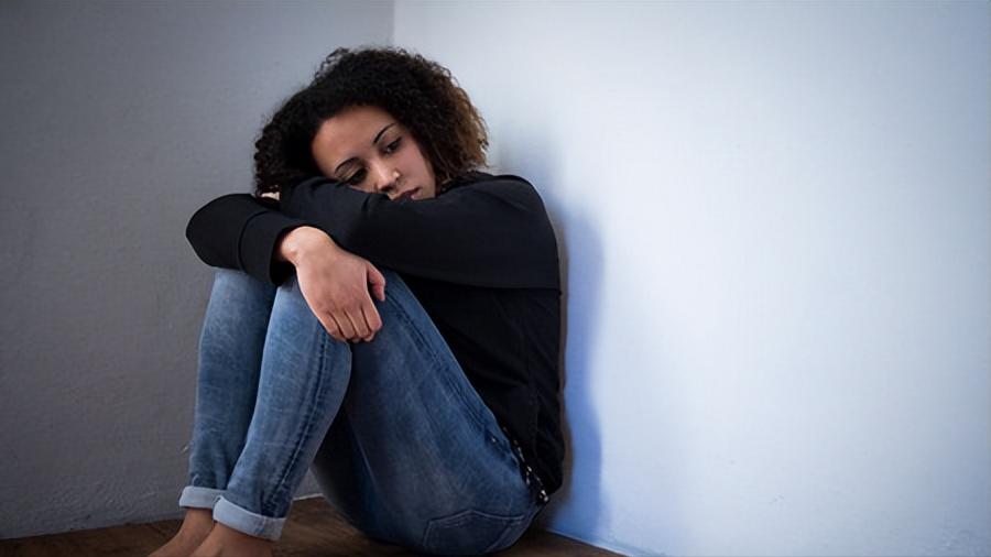 女人身体里的节育环不取出来行吗,女性身体里的节育环