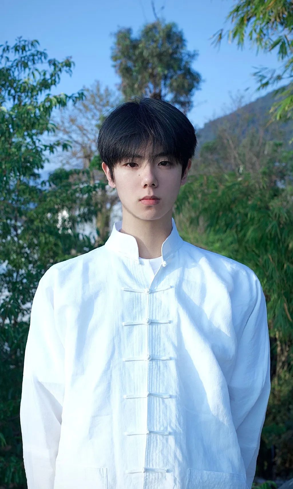 女生的p图技术有多强大,再一次感叹网红的p图技术