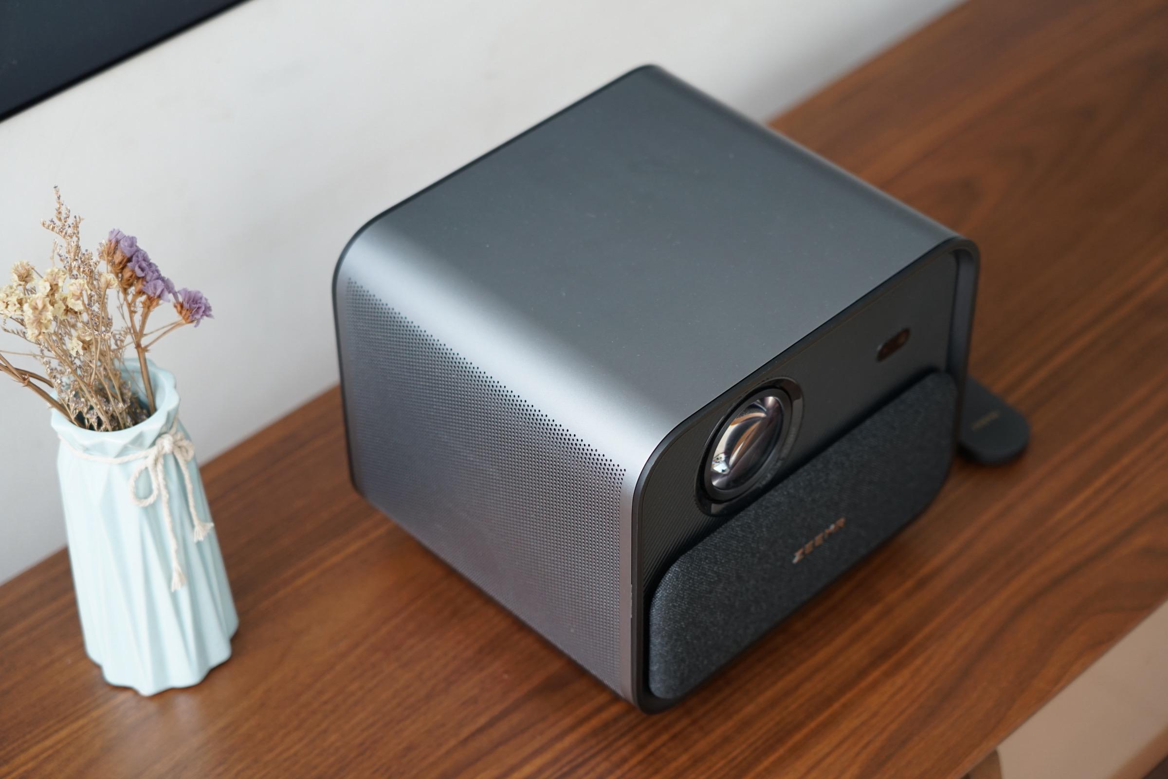 知麻z1pro投影仪测评,知麻z1投影仪测评