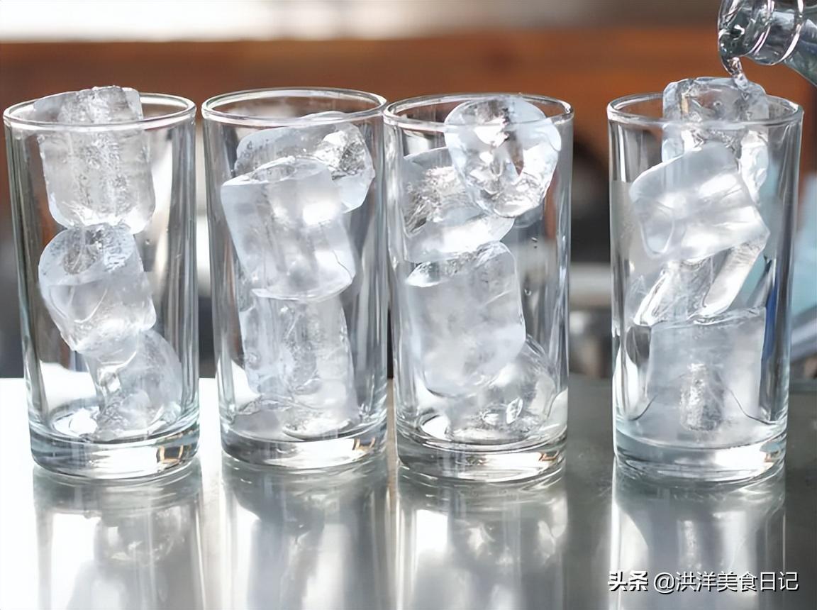 中年人聚餐喝什么酒,请客人喝酒忌讳