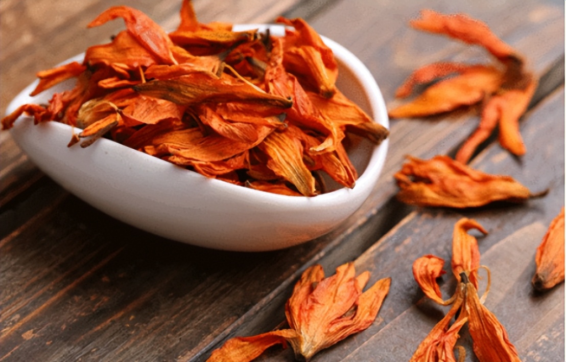 不管工资高低开心就好,上班女性喝什么茶最好