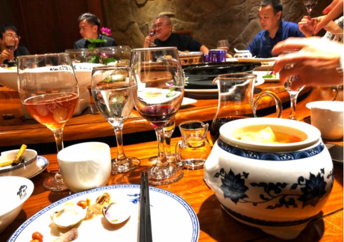 路边回收名酒的都有什么套路,名酒套路大揭秘