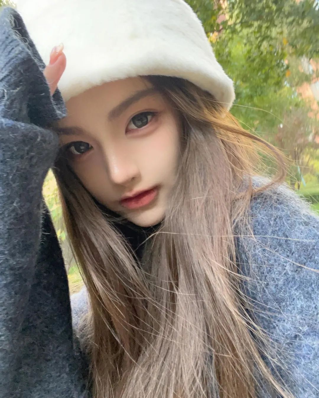 ins女神。如果不能一夜暴富，一夜抱你也好