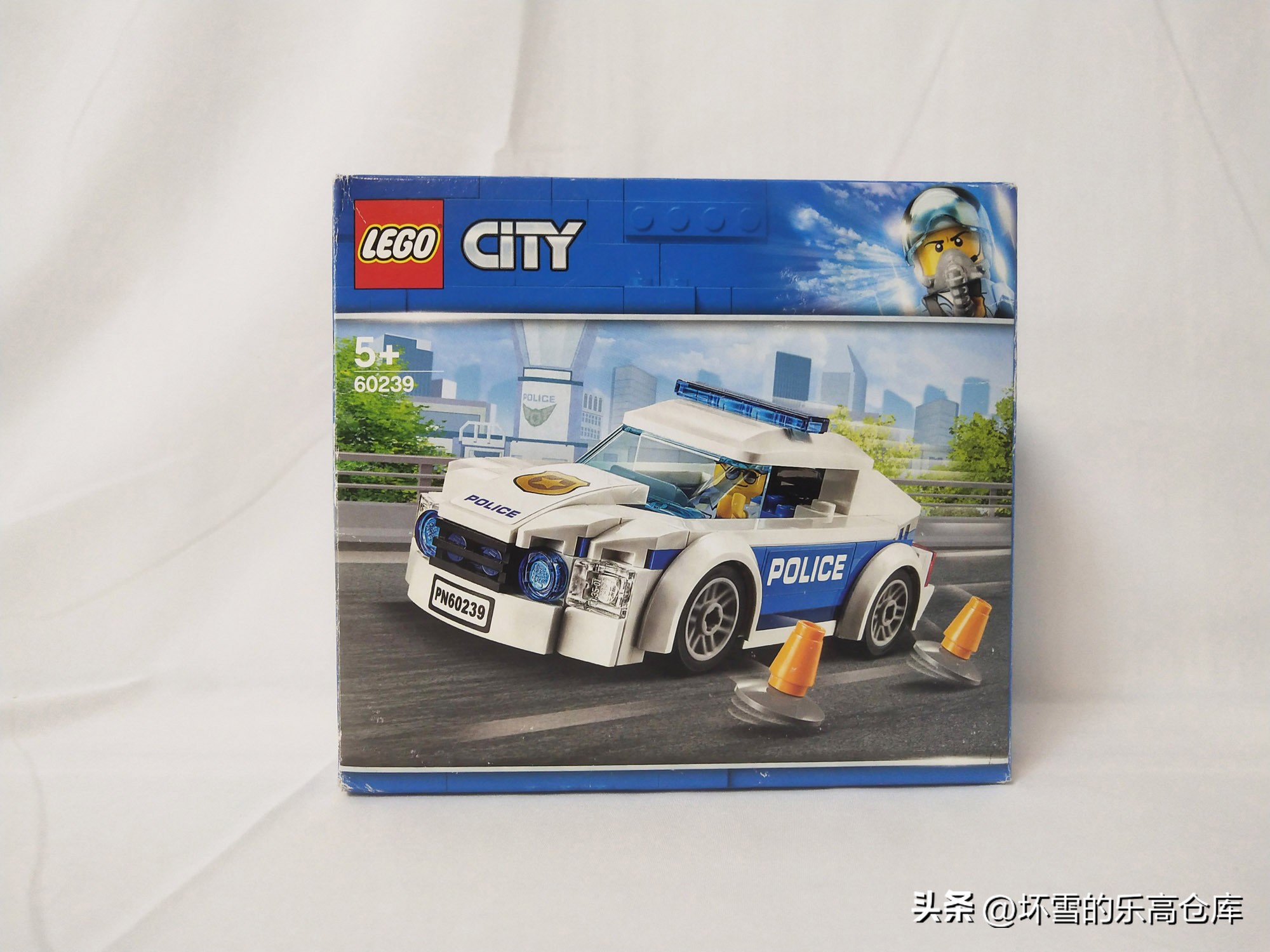 你喜欢乐高吗,乐高最简单的警车巡逻车