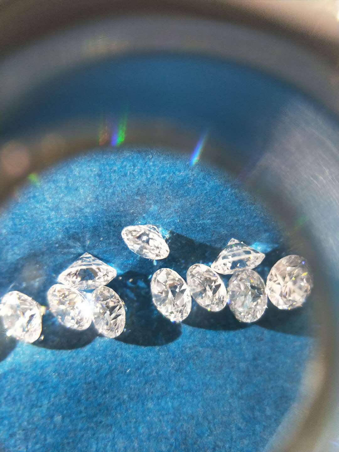 人造钻石占市场的多少,人造钻石需要多大的能量