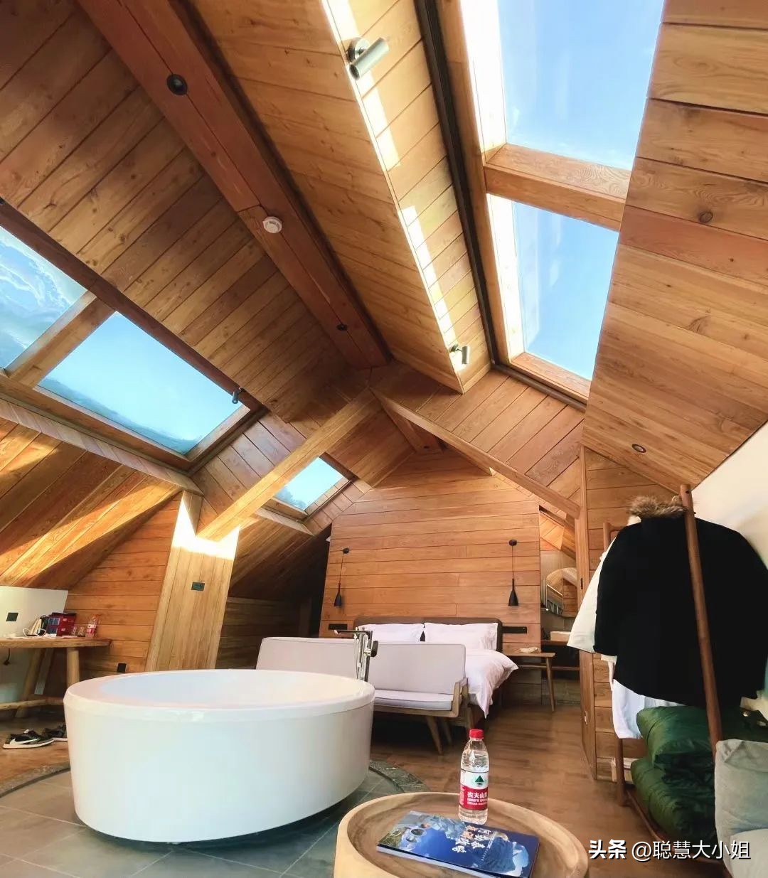 *疆新**，美到封神！配得上“她”的民宿有多少？