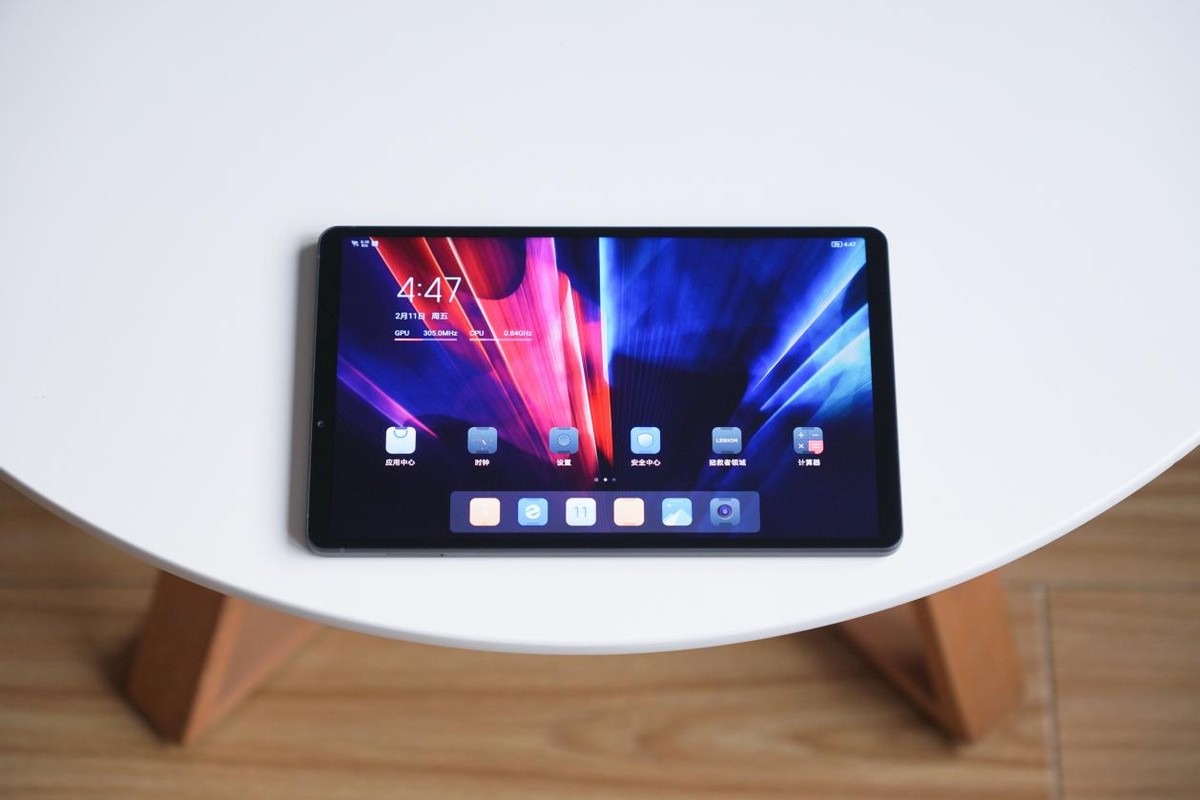 拯救者y700体验,拯救者y700一代平板吃鸡测试