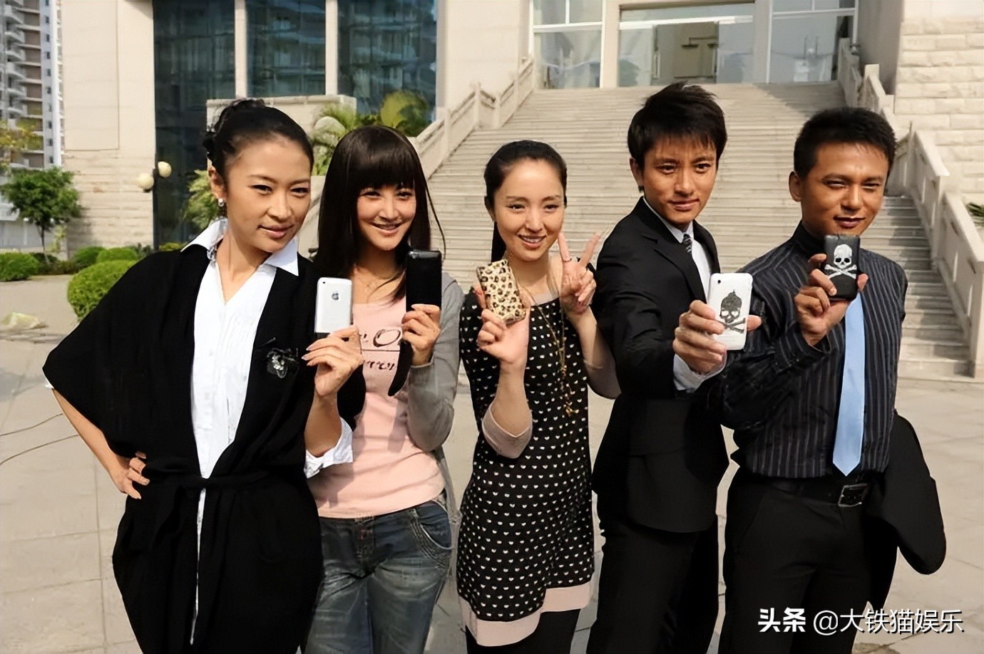 拿什么拯救你我的爱人一共拍几版,拿什么拯救你我的爱人哪年拍的