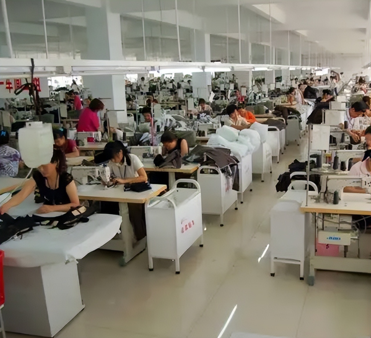 央视新闻衣服致癌物超标,衣服致癌物超标有哪些