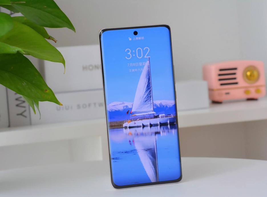 目前性价比最高的拍照手机推荐,四款拍照手机性价比最高是哪款