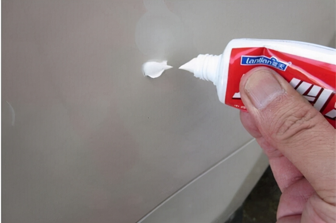 速腾锰石黑车漆划痕修复最好方法,宝马炭黑车漆划痕修复小妙招