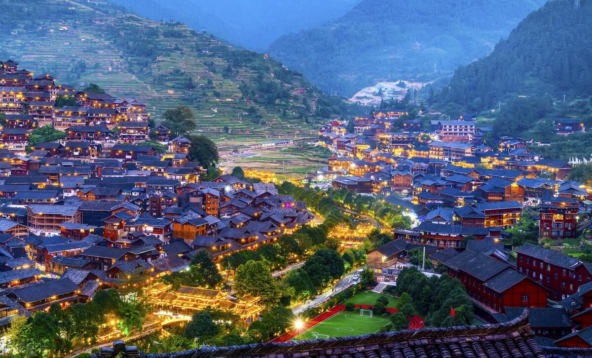 在贵州旅游需要什么条件可以去,想去贵州旅游贵州景点好玩吗