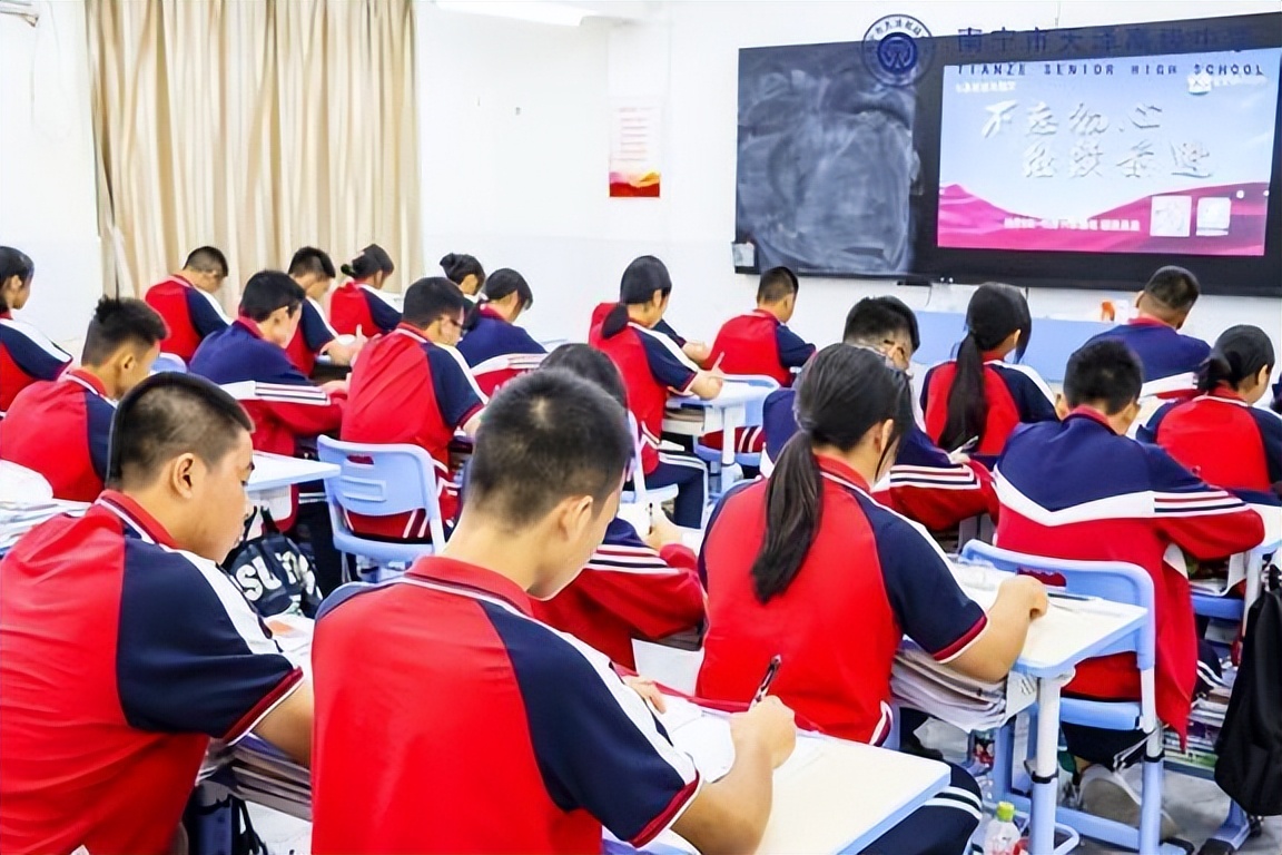 立德树人五育并举育人方向,立德树人实践育人不忘初心