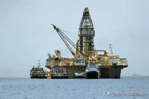 洛克菲勒家族拥有多少资产,洛克菲勒家族财富秘密