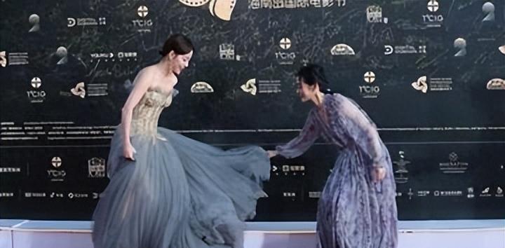 张嘉倪被调侃视频,张嘉倪卖货被吐槽