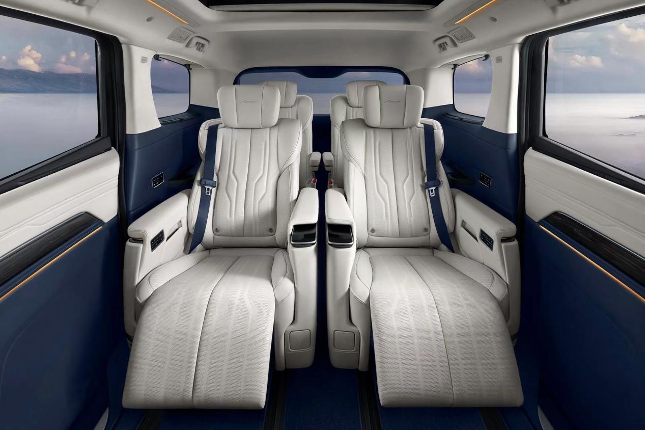 全新旗舰别克世纪century下线,别克世纪century六座版最新评测