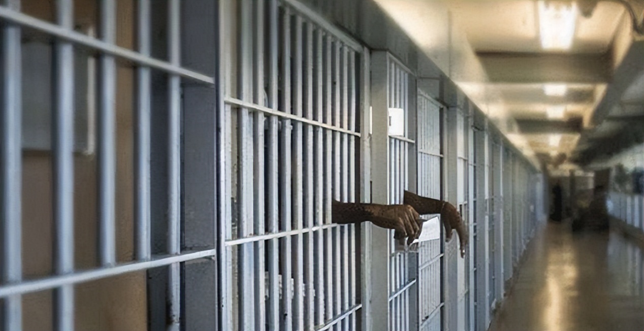 监狱看守所拘留所三者的时间区别,看守所拘留所监狱有什么区别