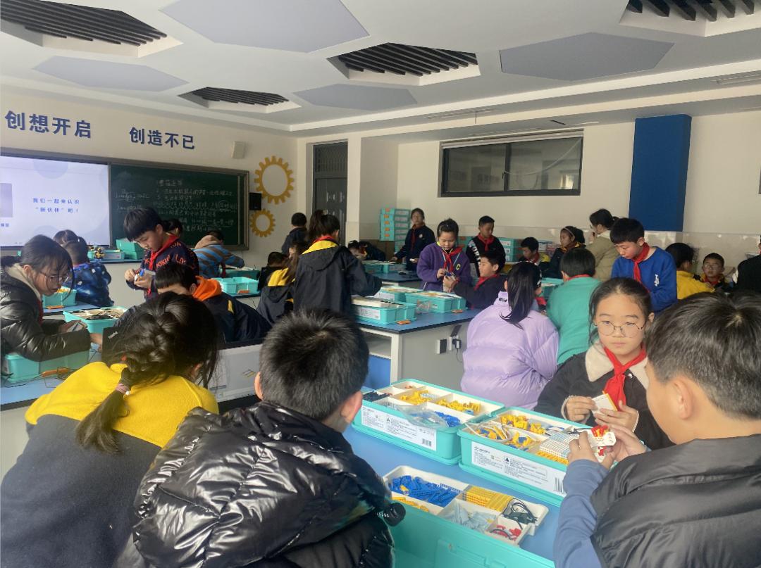 乔司小学,乔司启文小学和杭海路小学