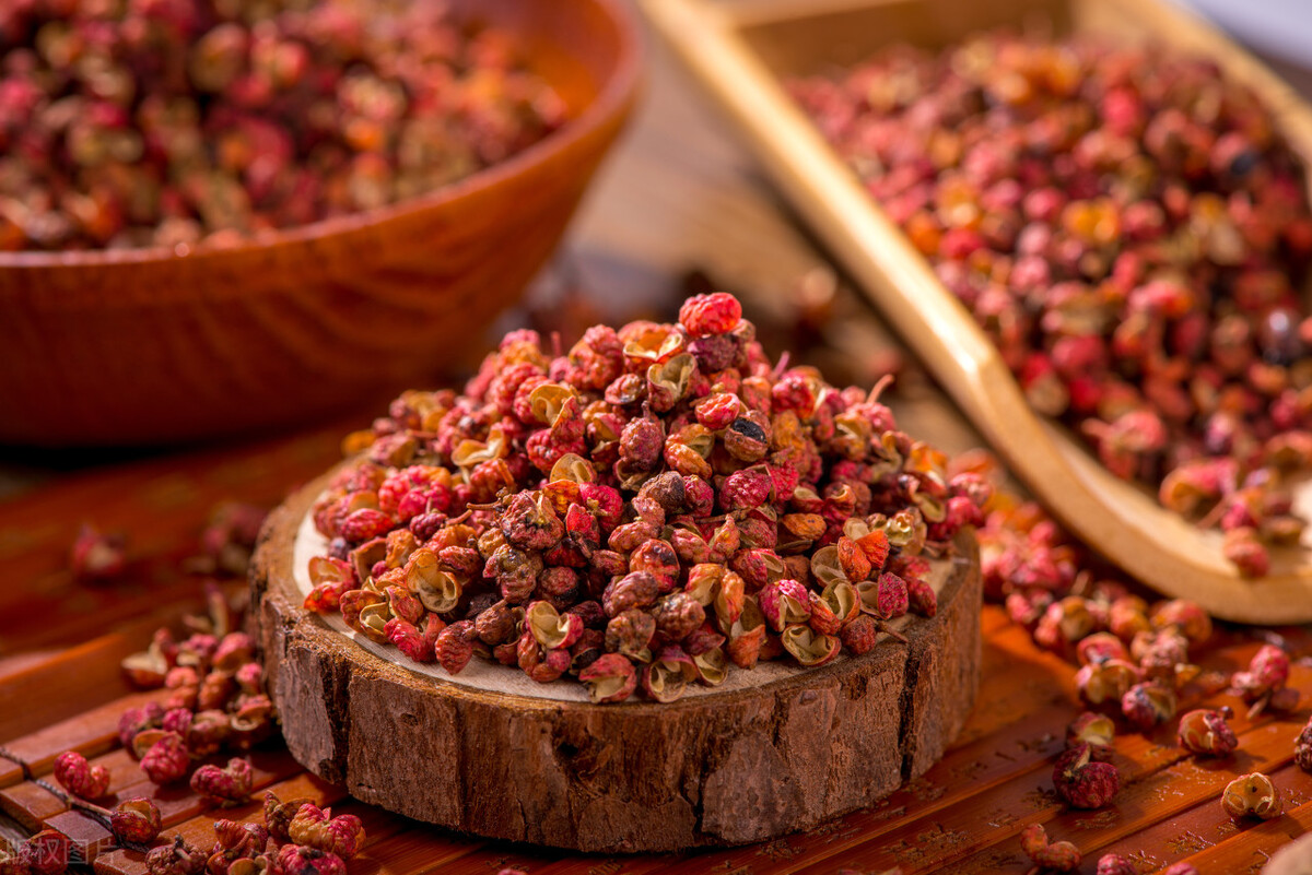 麻辣鲜香毛血旺做法,厨师长教你做毛血旺