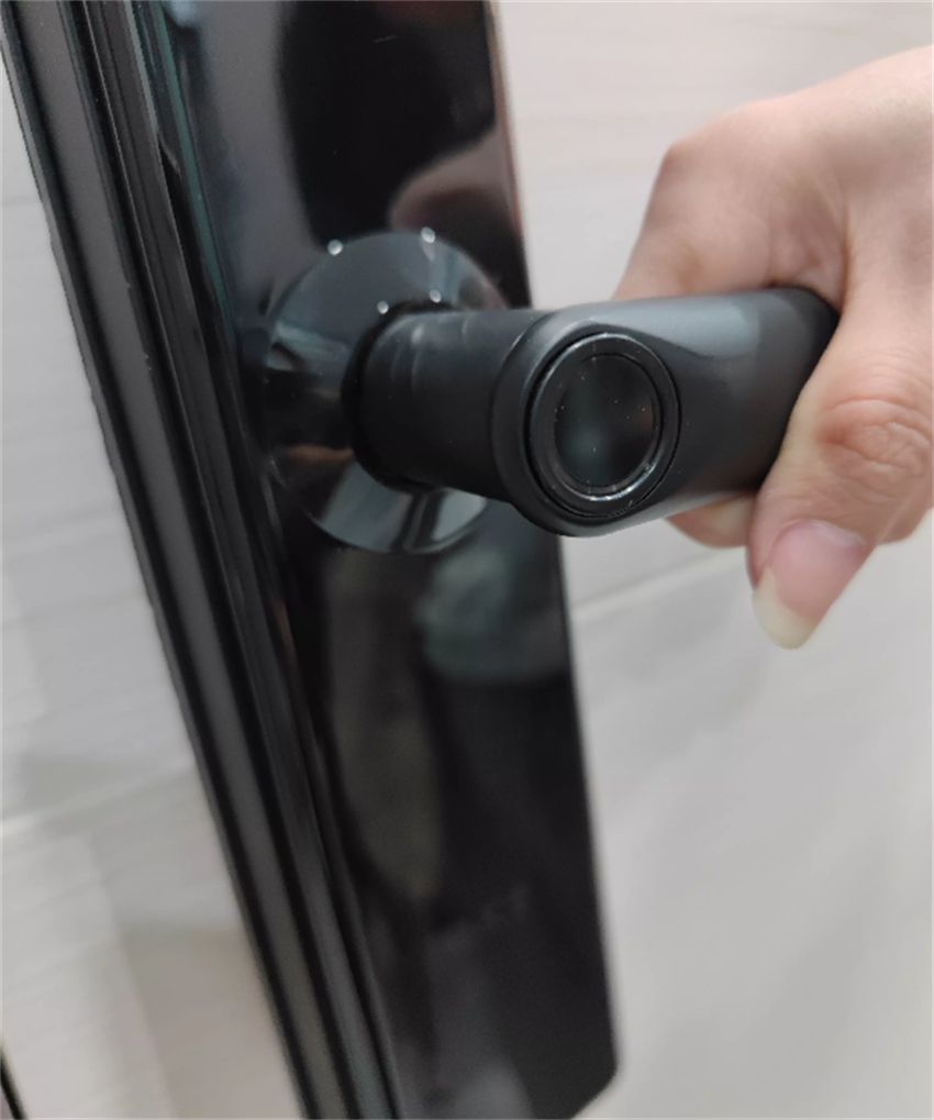 指纹锁好用吗值得买吗,高科技指纹锁有用吗