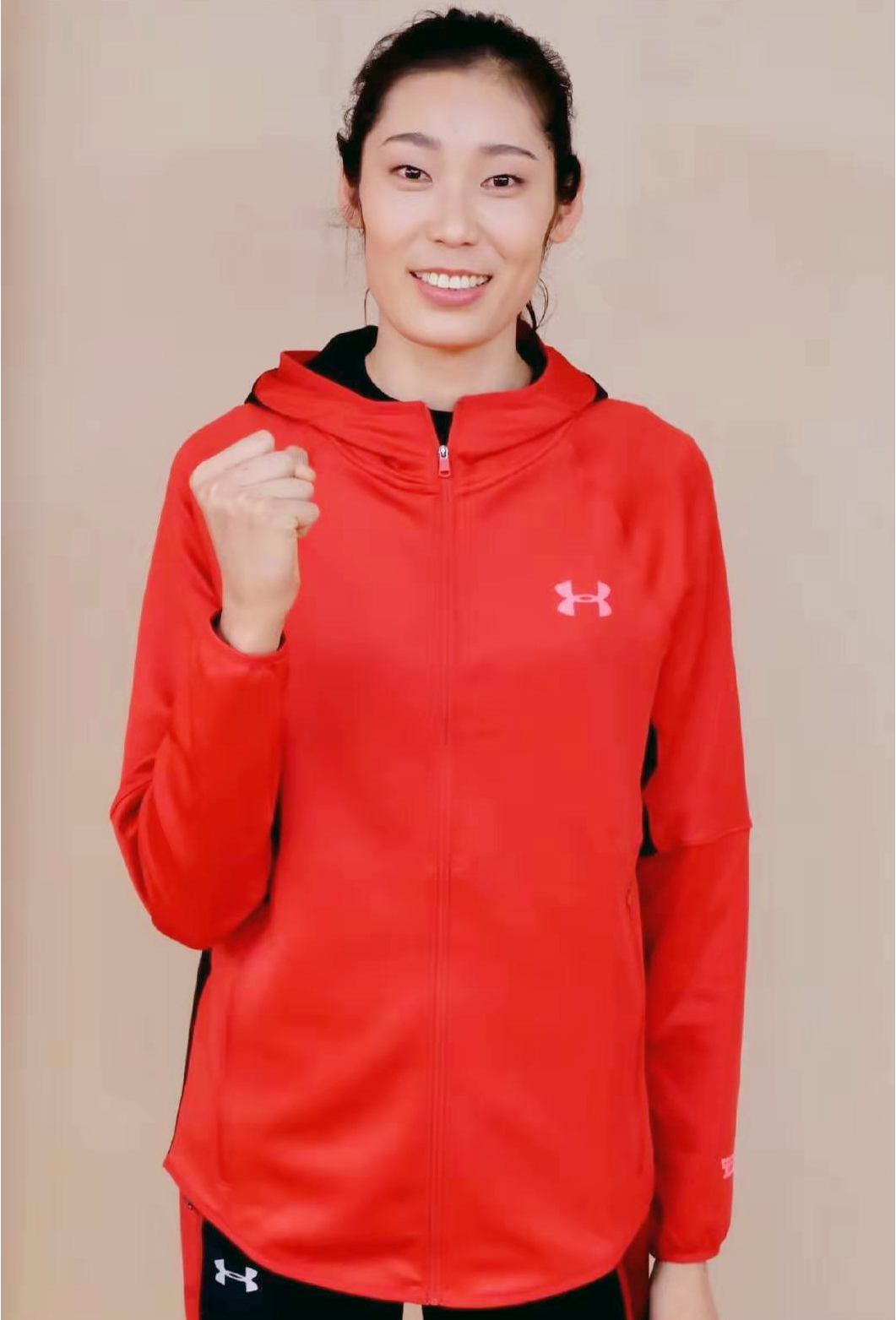 外国球迷评价朱婷复出,为什么朱婷赛场上的怒吼引非议