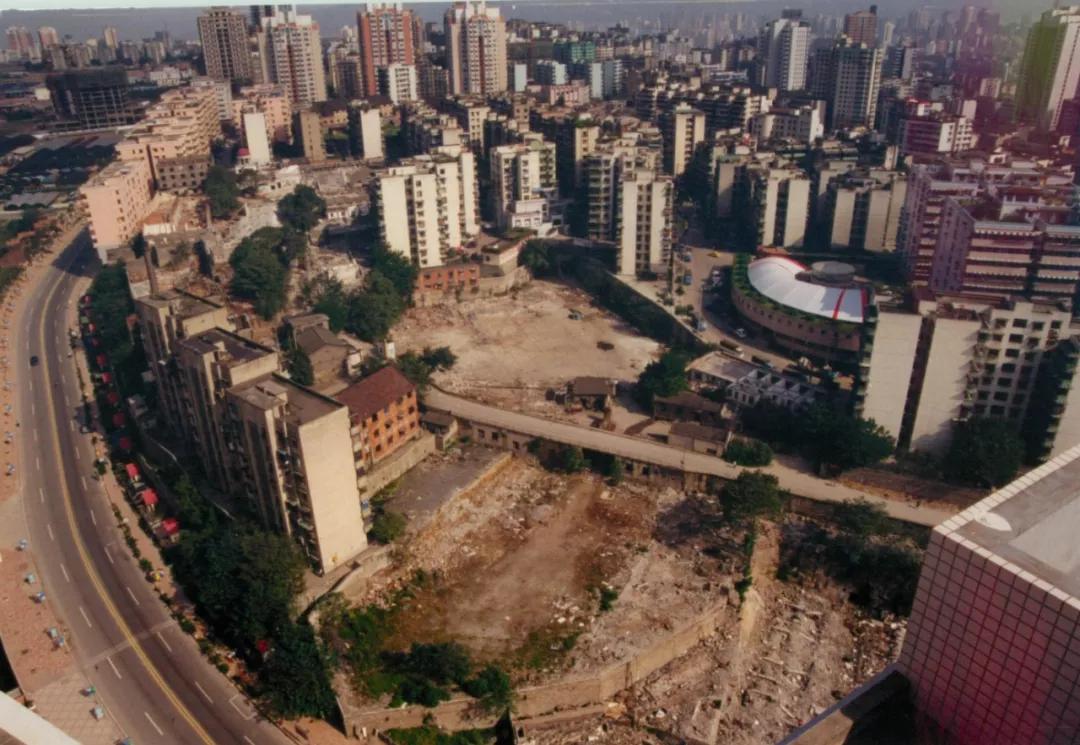 18年重庆商业OG，如何一直稳拿「Ace牌面」？