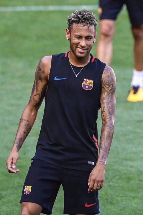 桑巴舞者集锦足球,桑巴足球最后的舞者