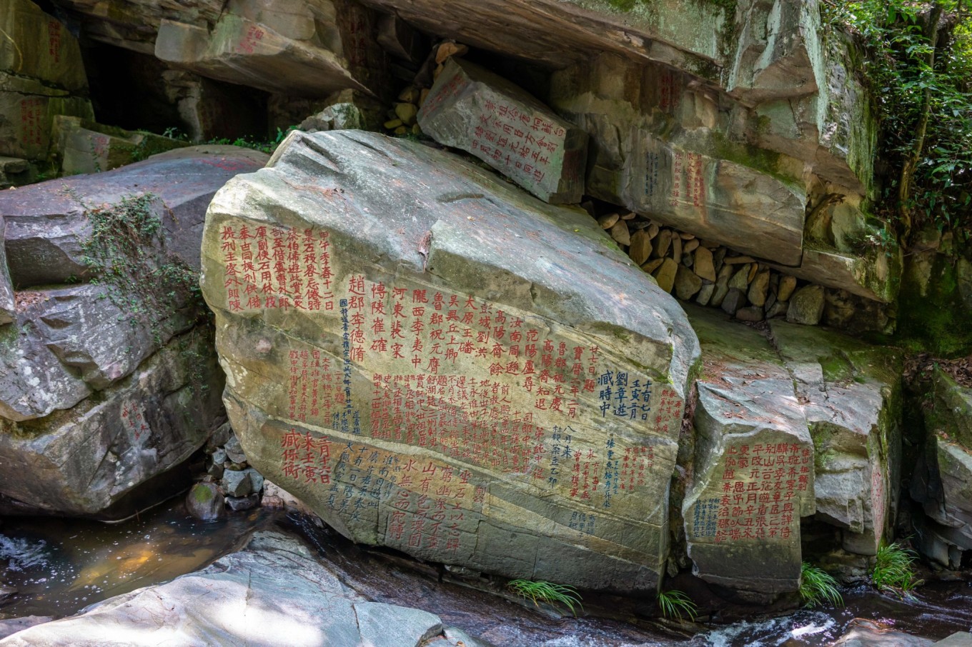 天柱沟大峡谷玩水,天柱附近玩水