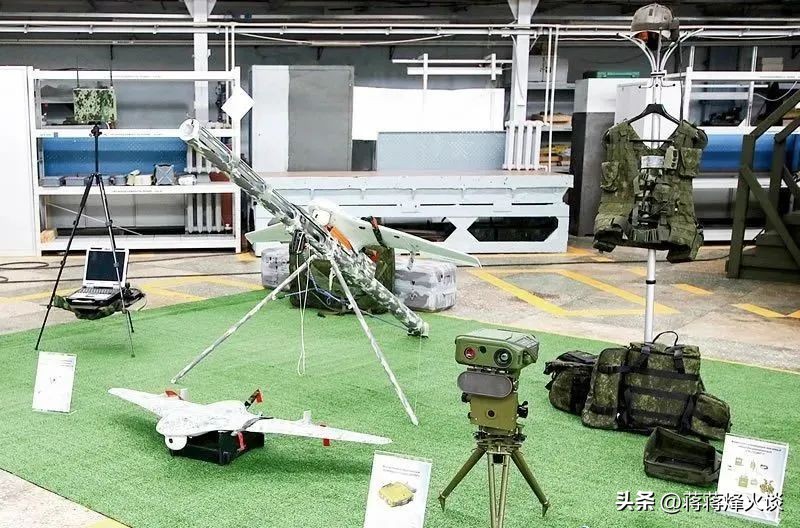 大炮塔的坦克,巨型炮塔