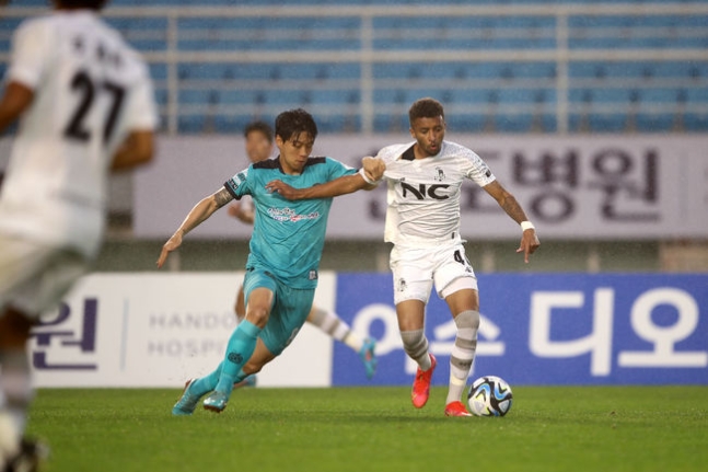 韩足晚报（2023.5.28）——告别助攻！李在城间接决定德冠军归属