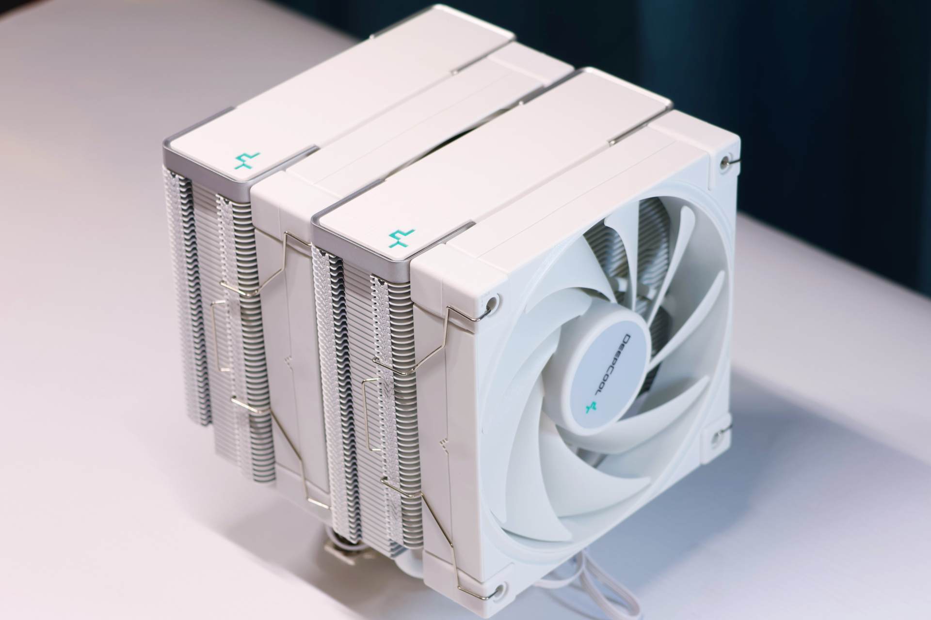 九州风神ch510机箱,九州风神魔方h110机箱